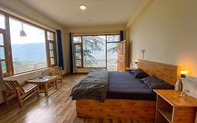 Tag'S Stay, Naggar