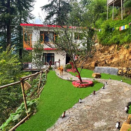 Tag'S Stay, Naggar Nagar  Exterior photo