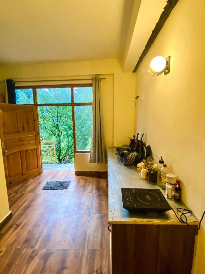 Tag'S Stay, Naggar Nagar  Exterior photo